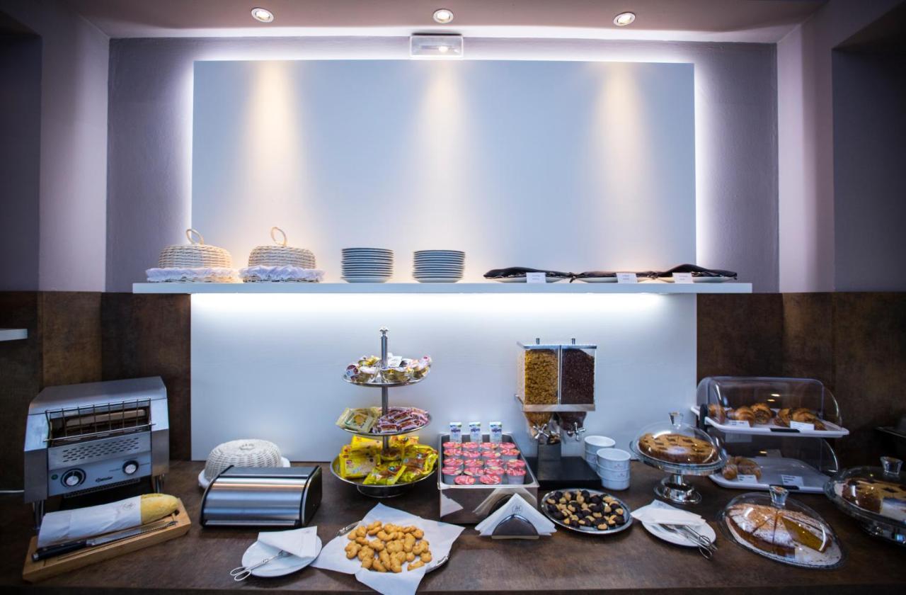 Agape Hotel Aa Hotels Milan Luaran gambar