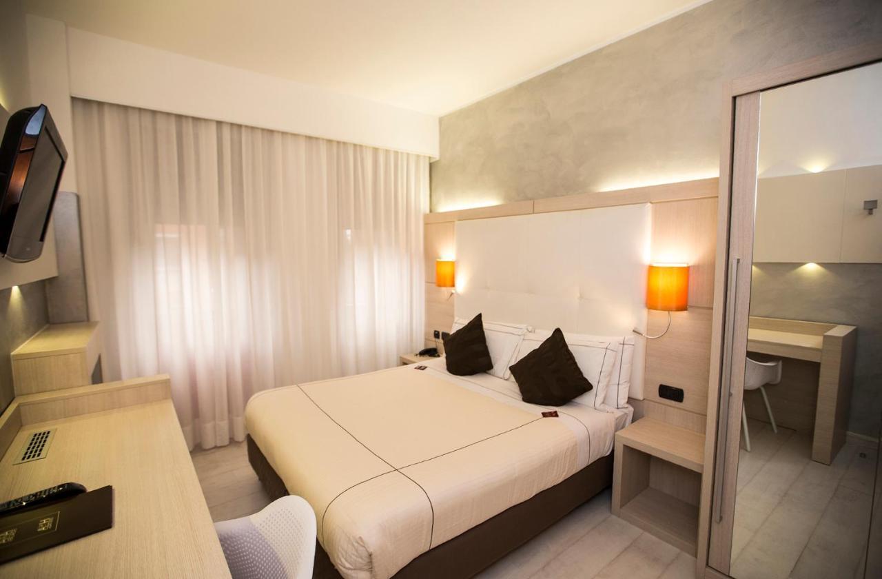Agape Hotel Aa Hotels Milan Luaran gambar