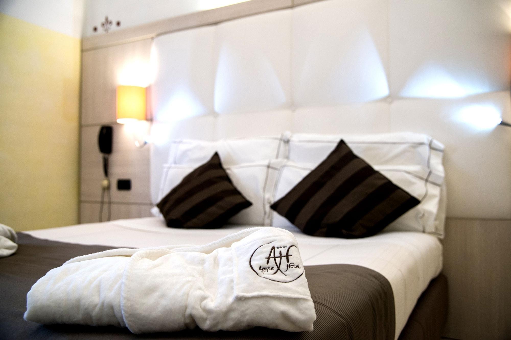 Agape Hotel Aa Hotels Milan Luaran gambar