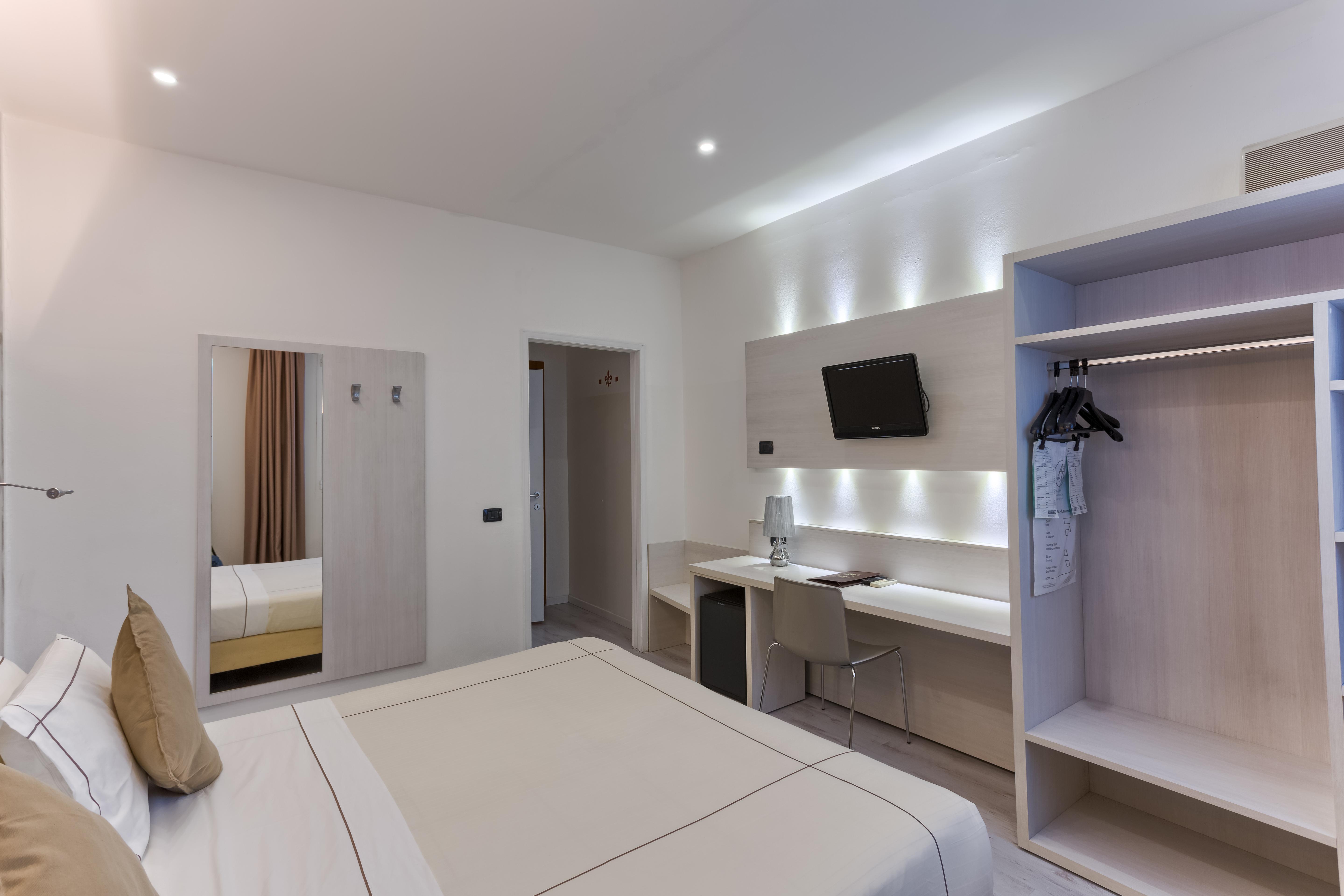Agape Hotel Aa Hotels Milan Luaran gambar