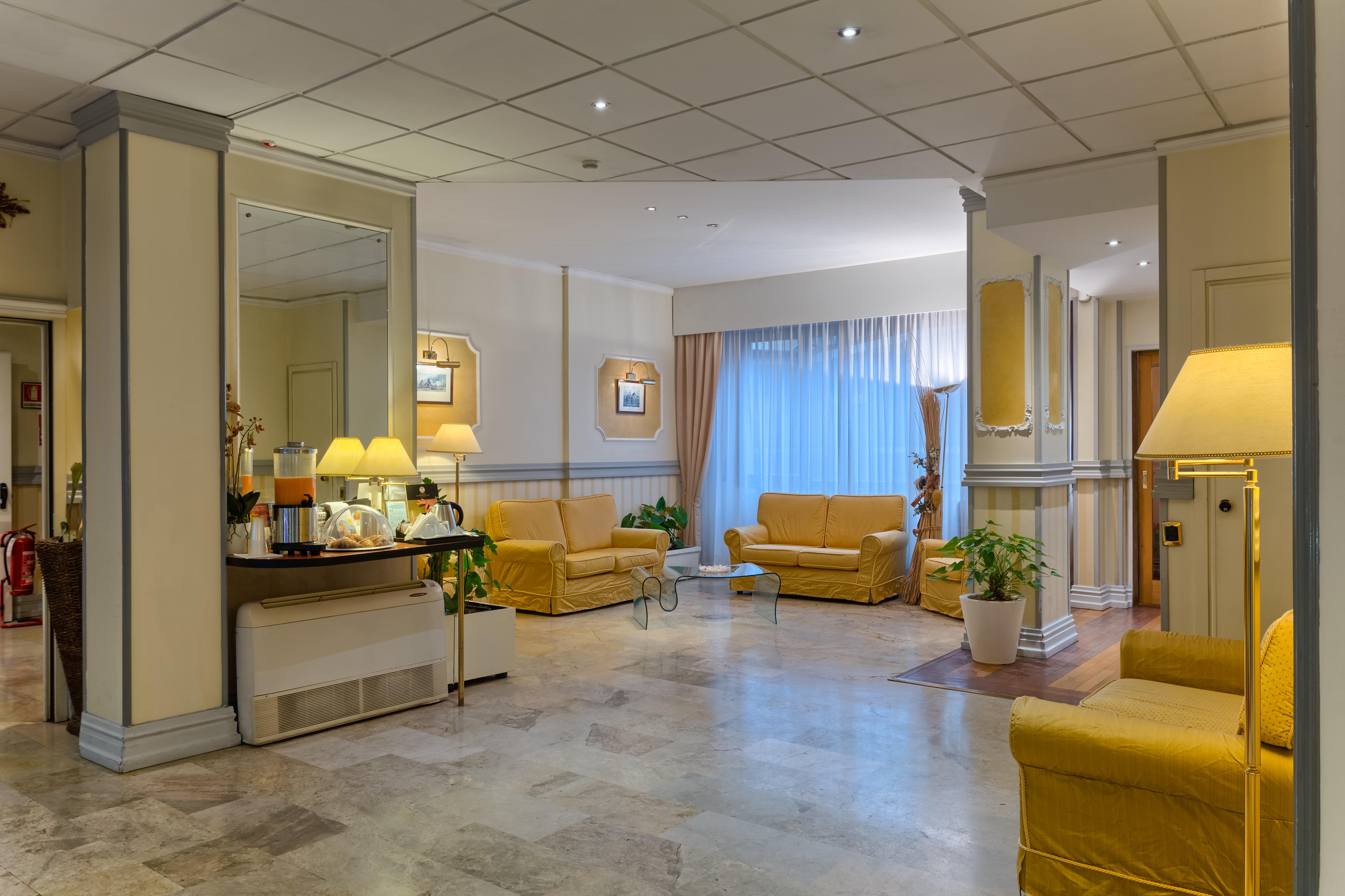 Agape Hotel Aa Hotels Milan Luaran gambar
