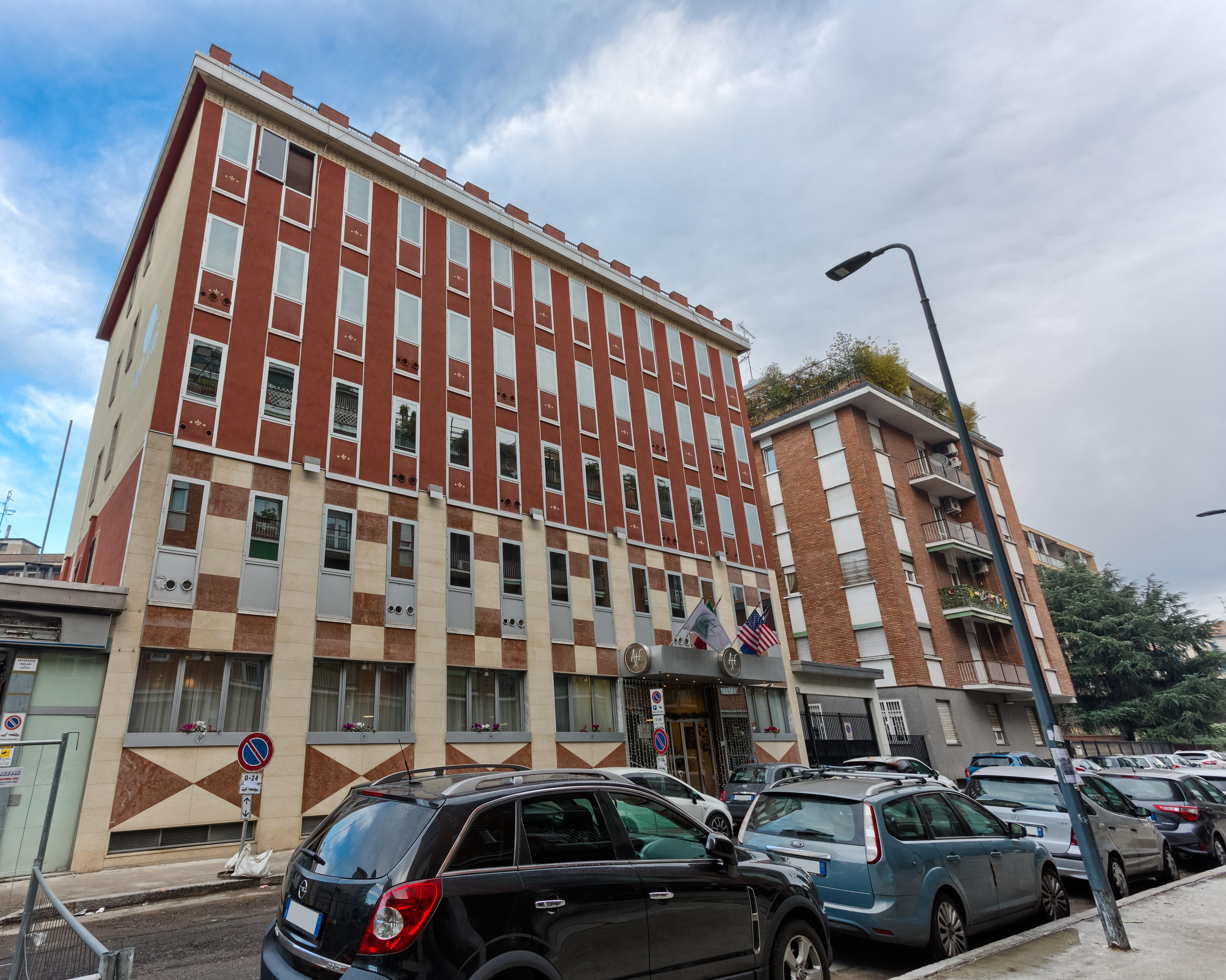 Agape Hotel Aa Hotels Milan Luaran gambar