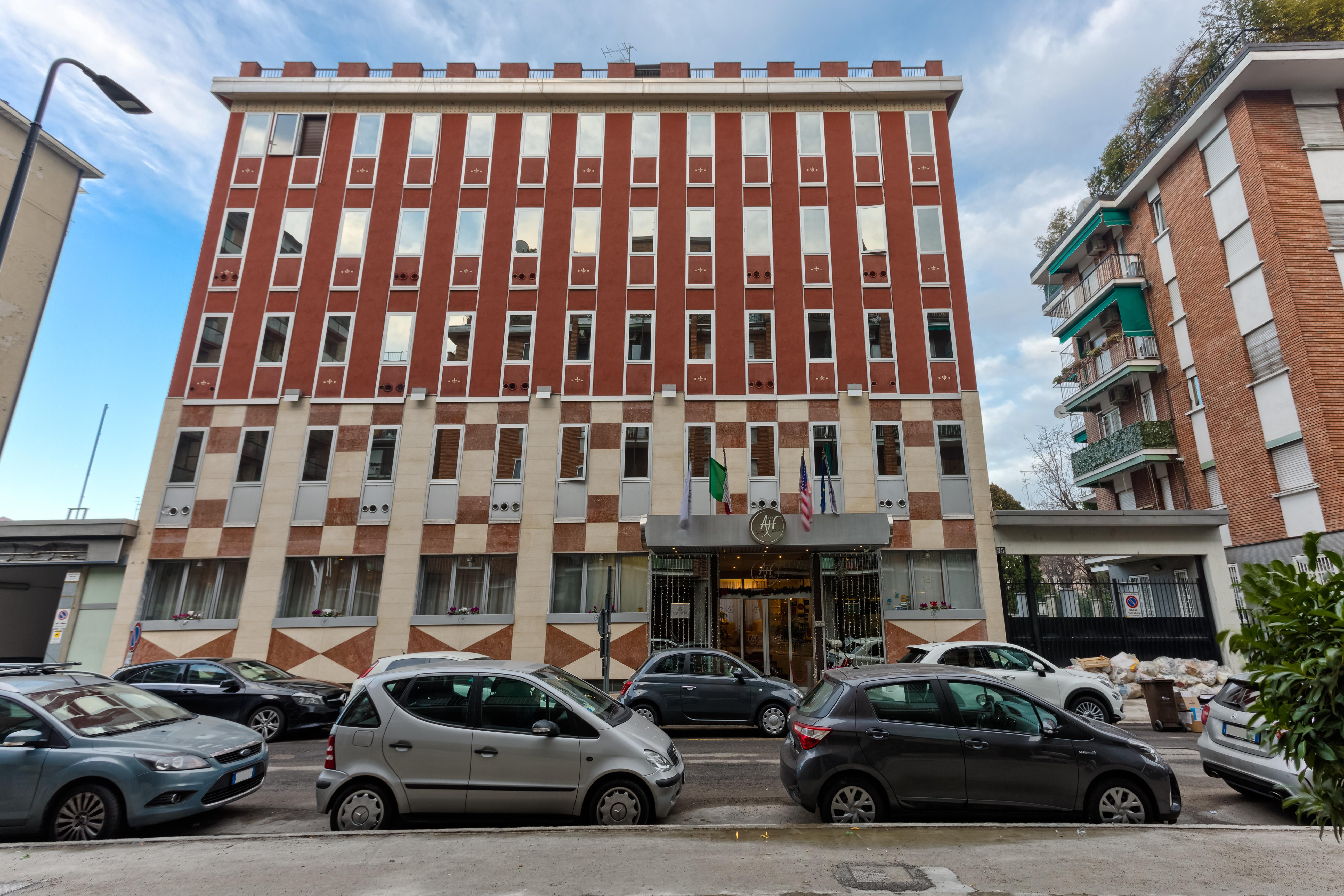 Agape Hotel Aa Hotels Milan Luaran gambar